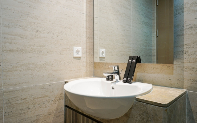 Exclusive and Great Location 1BR Gold Coast Apartment near PIK