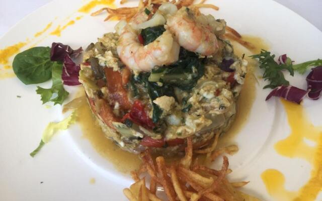 Hotel Asador Albenzaire