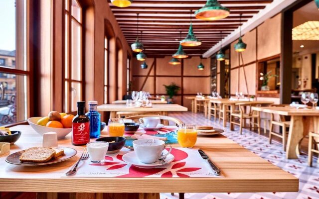 Отель Boutique Adolfo