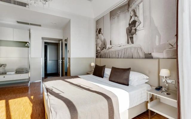 Partenope Relais