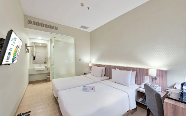 Grand Whiz Megamas Manado