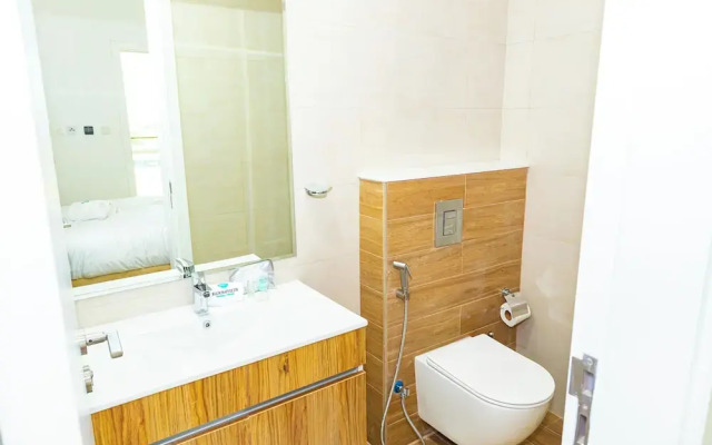 Bloomfields Spacious 2BR Duplex in Oasis