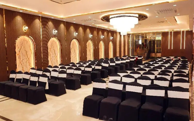 Shrigo Hotels Banaras