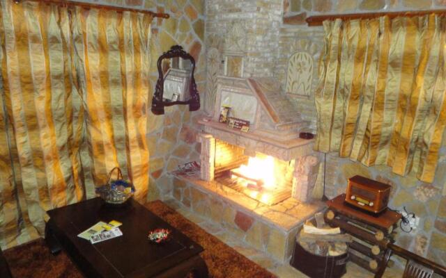 Luxury House Zachlorou