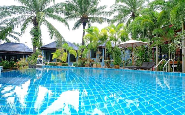 Palmthien Pool Villa Aonang