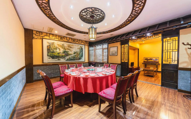 Muyushi Art Hotel (Huashan District Branch)