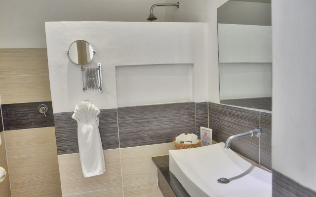 Blue Bay Vacation Rentals At Vista Mare