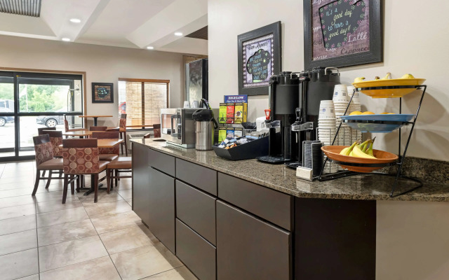 Best Western Plus Albert Lea I-90/I-35 Hotel