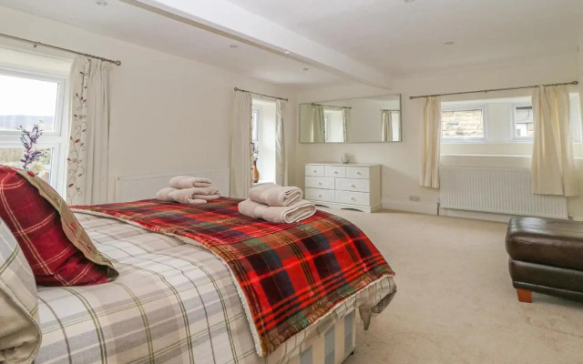 Park Road Apartment