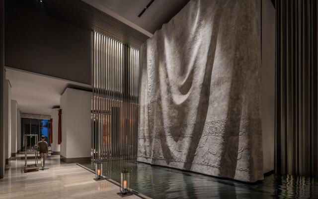 Four Seasons Hotel Bangkok at Chao Phraya River