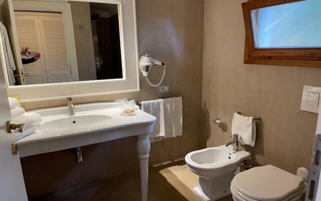 Nora Club Hotel