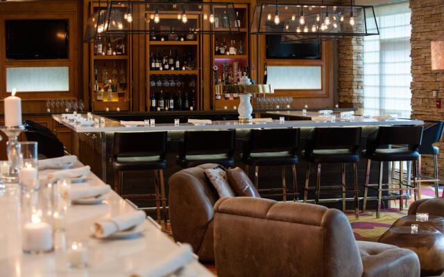 Renaissance Boulder FlatIron Hotel