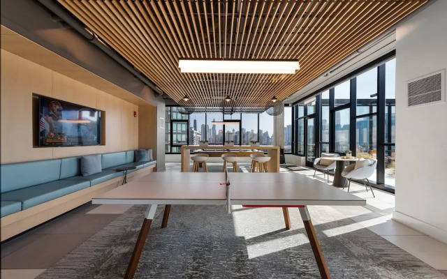 Group Escape 2 Luxury 3BR Penthouses