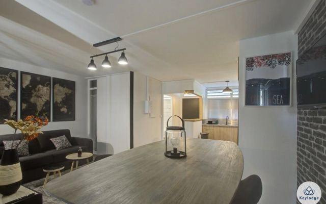 T2 Black and Wood - 45m2- 5min du centre