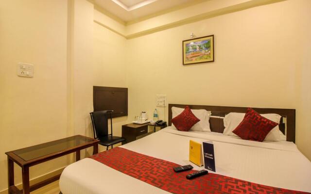 FabHotel Midaas Comforts