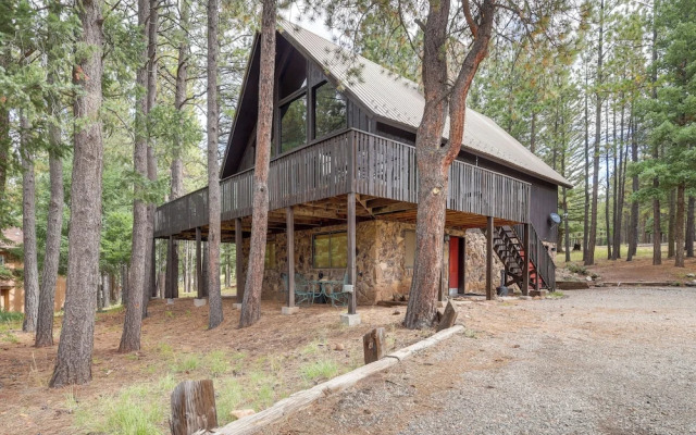 Deluxe A-frame Home w/ Game Room & Deck!