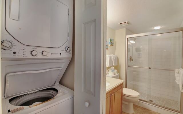 Pelican Beach 1014 2 Bedroom Condo by Pelican Beach Management