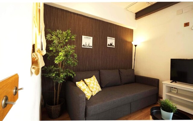 RentalSevilla Ático Soleado con terraza junto a la Alameda