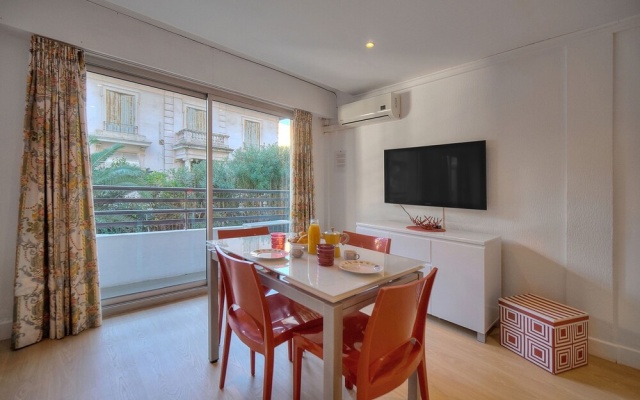 Ref 449637 in Cannes