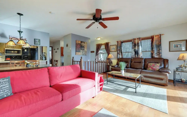 8 Mi to Skiing: Porch w/ Fireplace + Mtn Views!