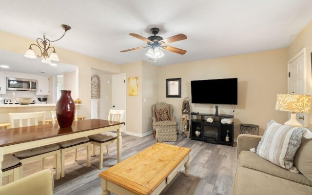 Gulf View Condos by Hosteeva