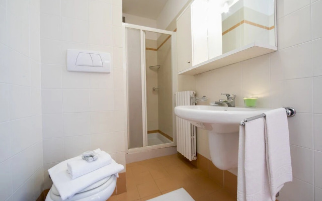 Porto Letizia Begonia 6