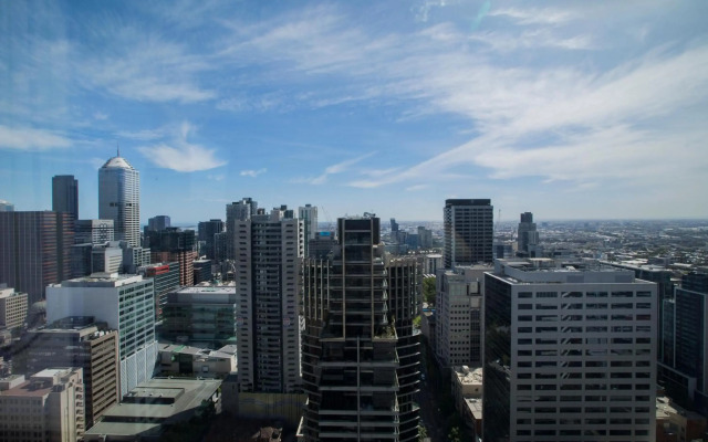 Platinum City Serviced Apartments