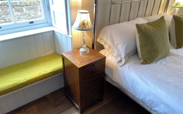 Fabulous Holiday Home by the sea in Ancient Crail