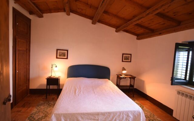 Cozy Holiday Home in Collesano With Pool