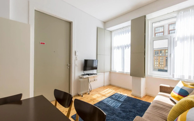 Downtown Porto Bonfim Studio Apt