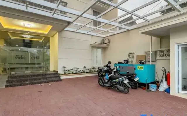 Urbanview Griya Esti Siliwangi Semarang