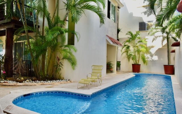 Chan Bahlum By Select