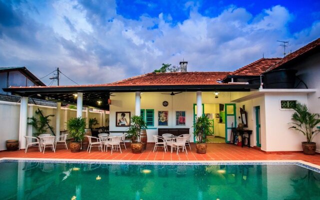 DeVilla Limbongan Boutique Homestay
