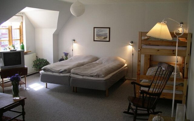 Lindebo Bed and Breakfast