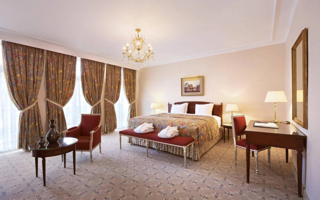 Hotel Metropole