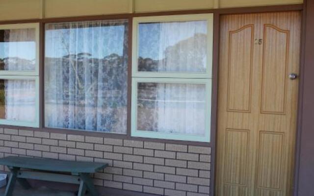 Gawler Ranges Motel And Caravan Park