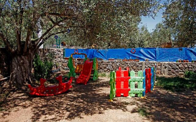 Zena Beach Bungalows