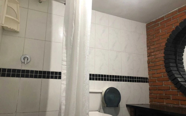 Memphis Hostal - Hostel