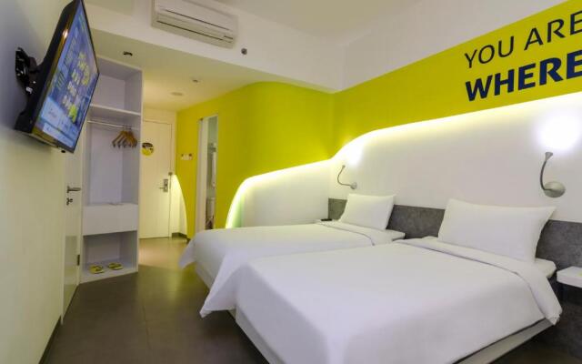 YELLO Hotel Jemursari - Surabaya