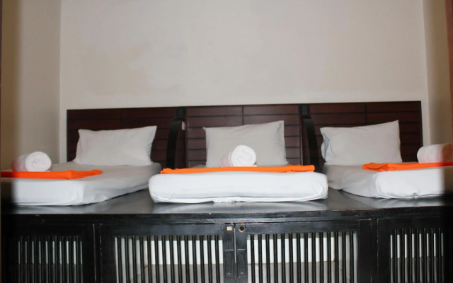 Lub Sbuy Hostel