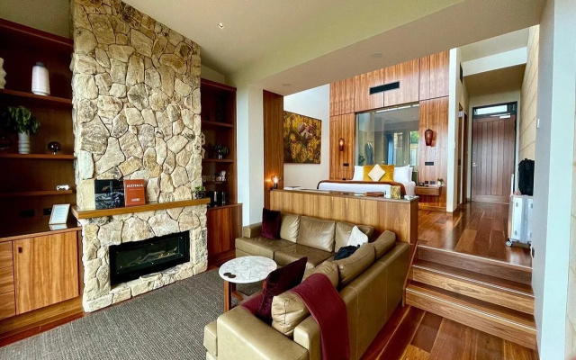 Sequoia Lodge - Adults Only