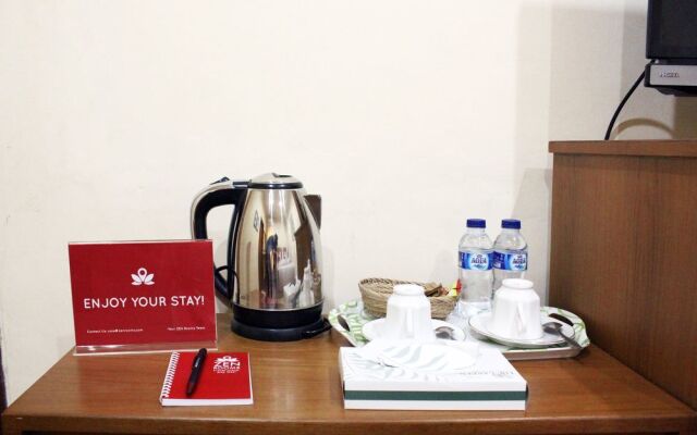 ZEN Rooms K. H. Moh Toha Ciawi