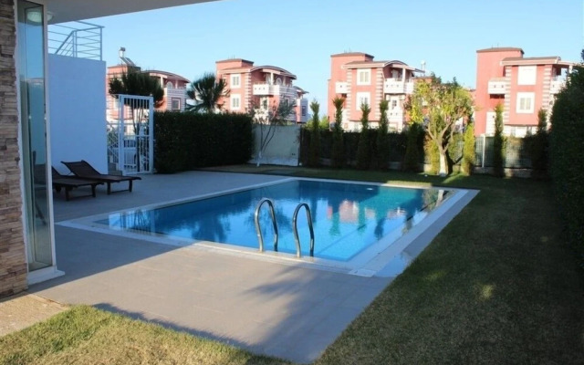 Novron Villa 4 Bedroom by Belek Rental