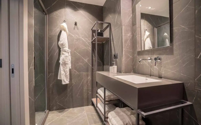 Zip Housing Castello De Sforzesco