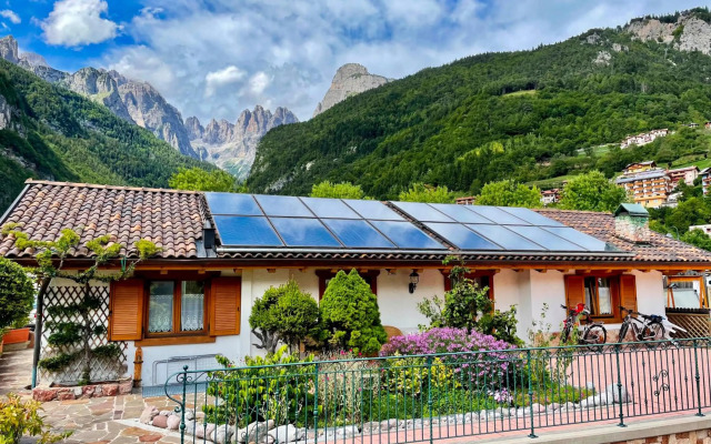 Alle Dolomiti Boutique Lake Hotel