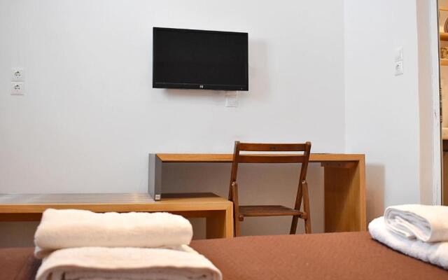 Tzamaros Studios Kythnos