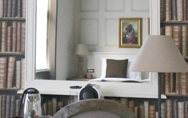 The Grafton Arms Pub & Rooms