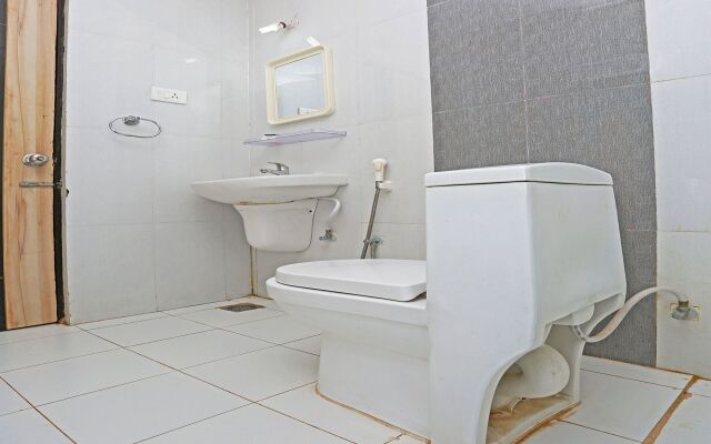 Dwell Suites by OYO Rooms