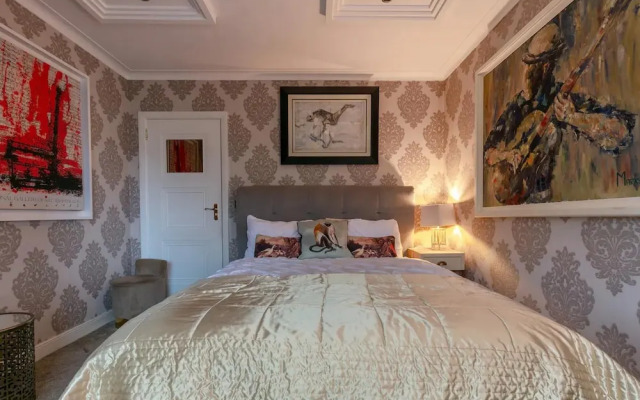 The Cool Belfast Home