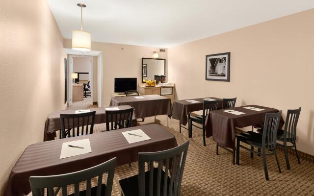 Travelodge Suites by Wyndham Halifax Dartmouth